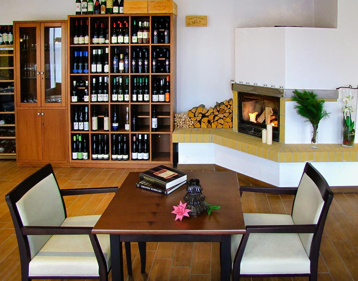 Das Tann Rooms & Wine ثال المظهر الخارجي الصورة